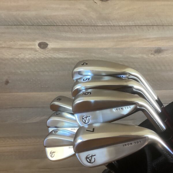 Takomo 101 Iron Set 4 - Pw