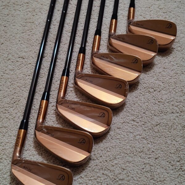 NEW LIMITED EDITION Takomo Copper 301 CB/MB Combo Iron Set 4-PW, KBS Tour 120S